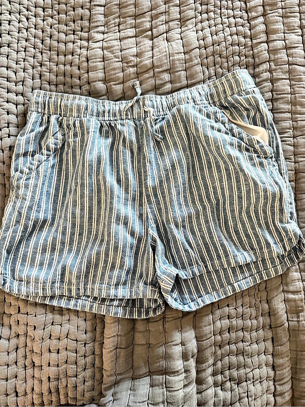 Old Navy Mid-Rise Linen-Blend Pull-On Shorts Blue & White Kids XXL Plus
